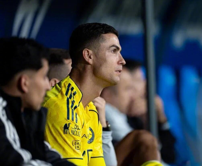 开云登录网址入口-C罗伤情待X光结果,缺席训练备战尼姆|克里斯蒂亚诺·罗纳尔多|利雅得|沙特|葡萄牙足球队|U21_新浪体育_新浪新闻